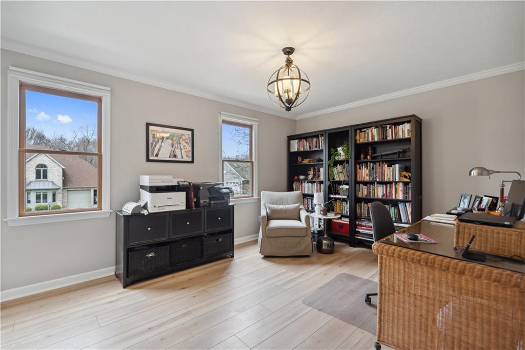 3018 White Pine Drive Gibsonia, PA 15044 - Photo 6 of 38 a view of a livingroom with furniture and window