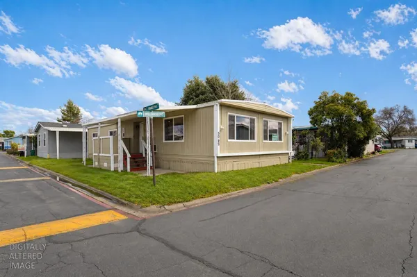 $69,900 | 5042 Williamsburg Lane, North Highlands, CA 95660