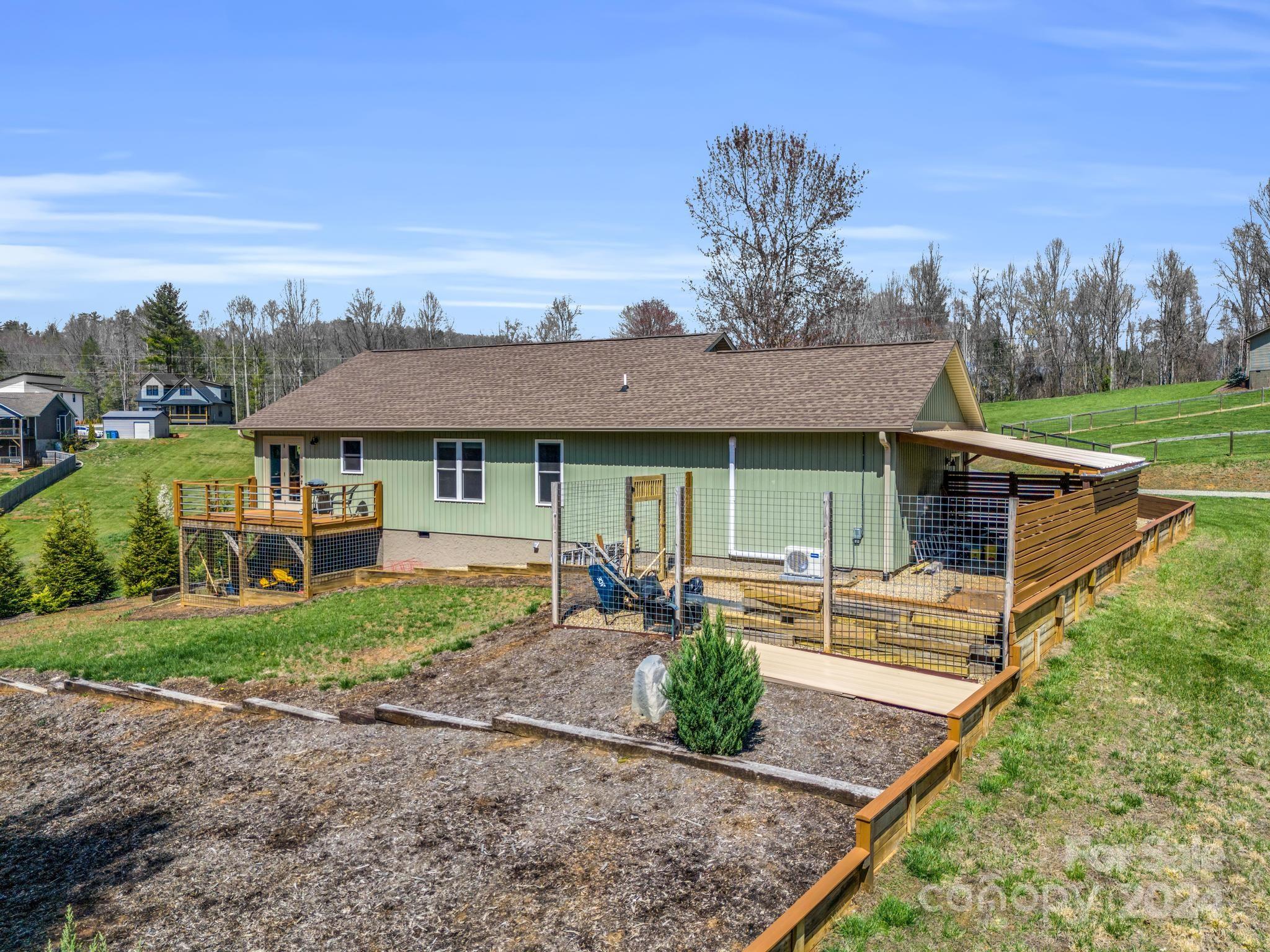 87 Curtis Miles Road, Unit 5 Alexander, NC 28701 - Photo 28 of 32 Gallery Image 28