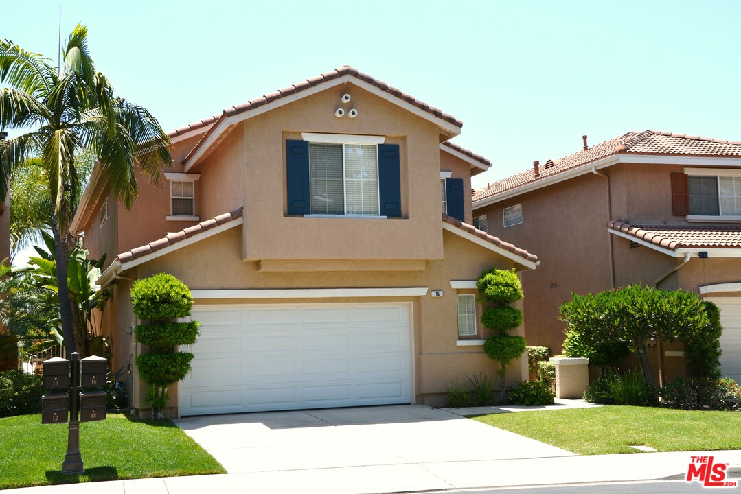 16 Nebraska Irvine, CA 92606 - Photo 3 of 18 a front view of a house with a yard