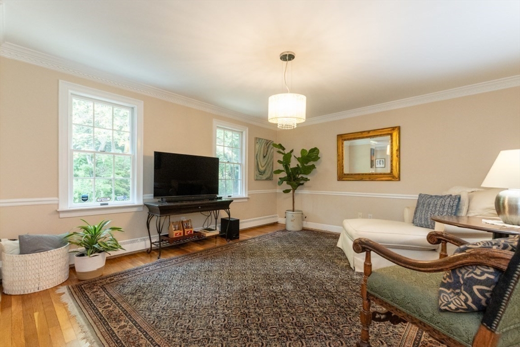 298 Maynard Road Sudbury, MA 01776 - Photo 4 of 41