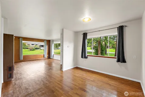 $499,000 | 1105 21st Street Southwest, Puyallup, WA 98371