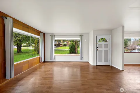 $499,000 | 1105 21st Street Southwest, Puyallup, WA 98371