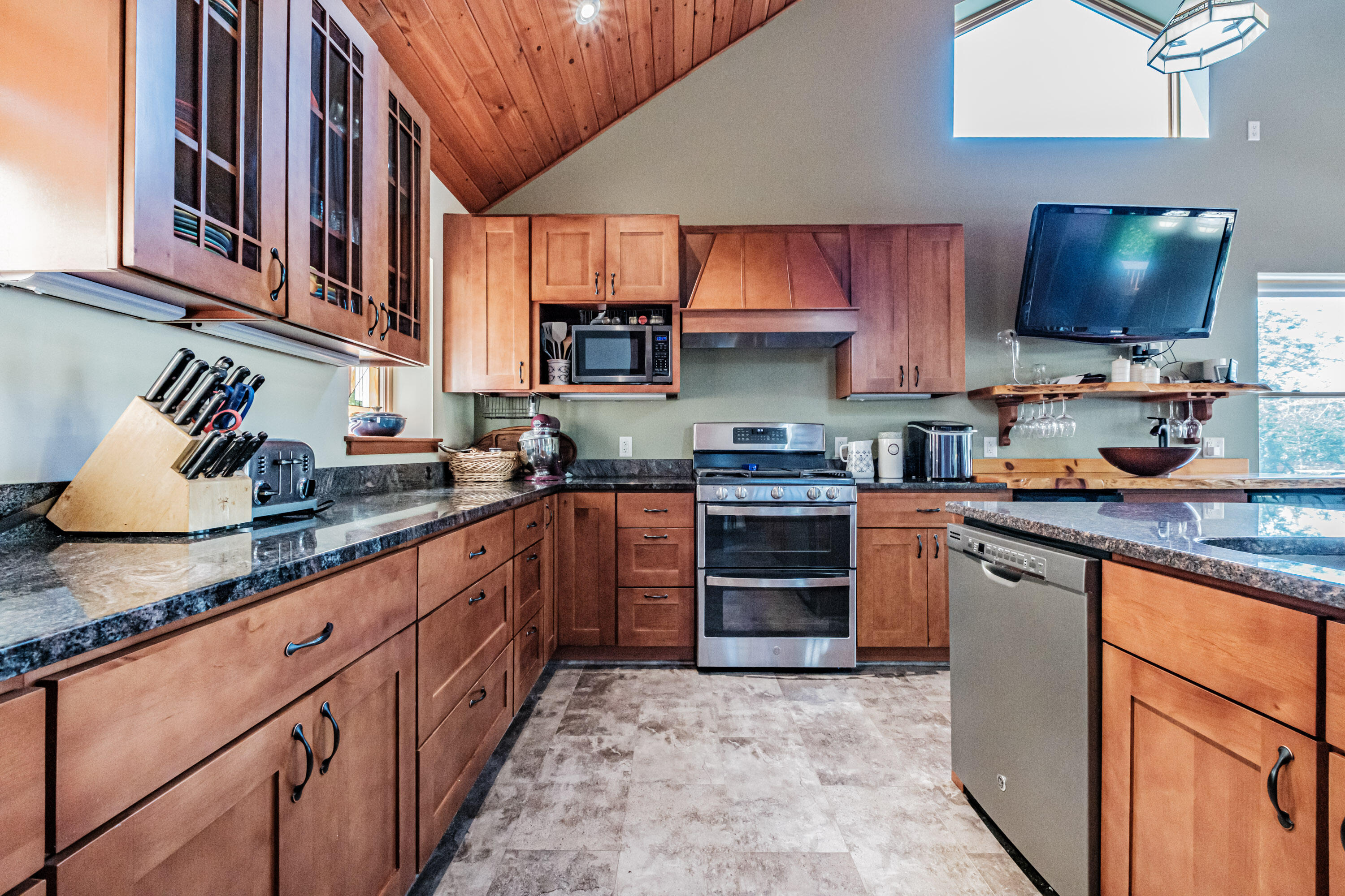 26 Swan Hill Road Bethel, ME 04217 - Photo 19 of 87 20260728gp-60027