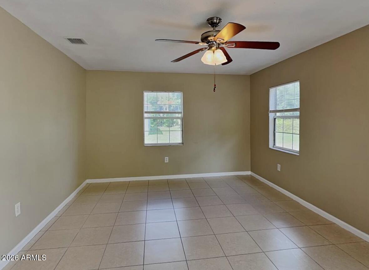 8907 West Roma Avenue Phoenix, AZ 85037 - Photo 4 of 12