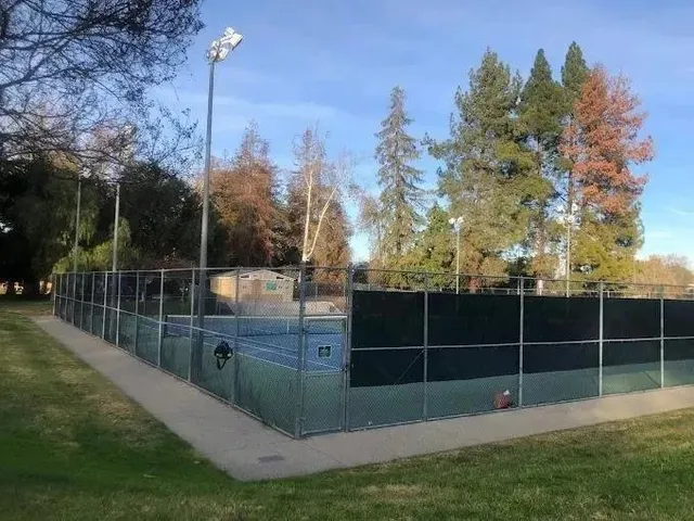 $2,695 | 1564 Hollenbeck Avenue, Unit 3, Sunnyvale, CA 94087