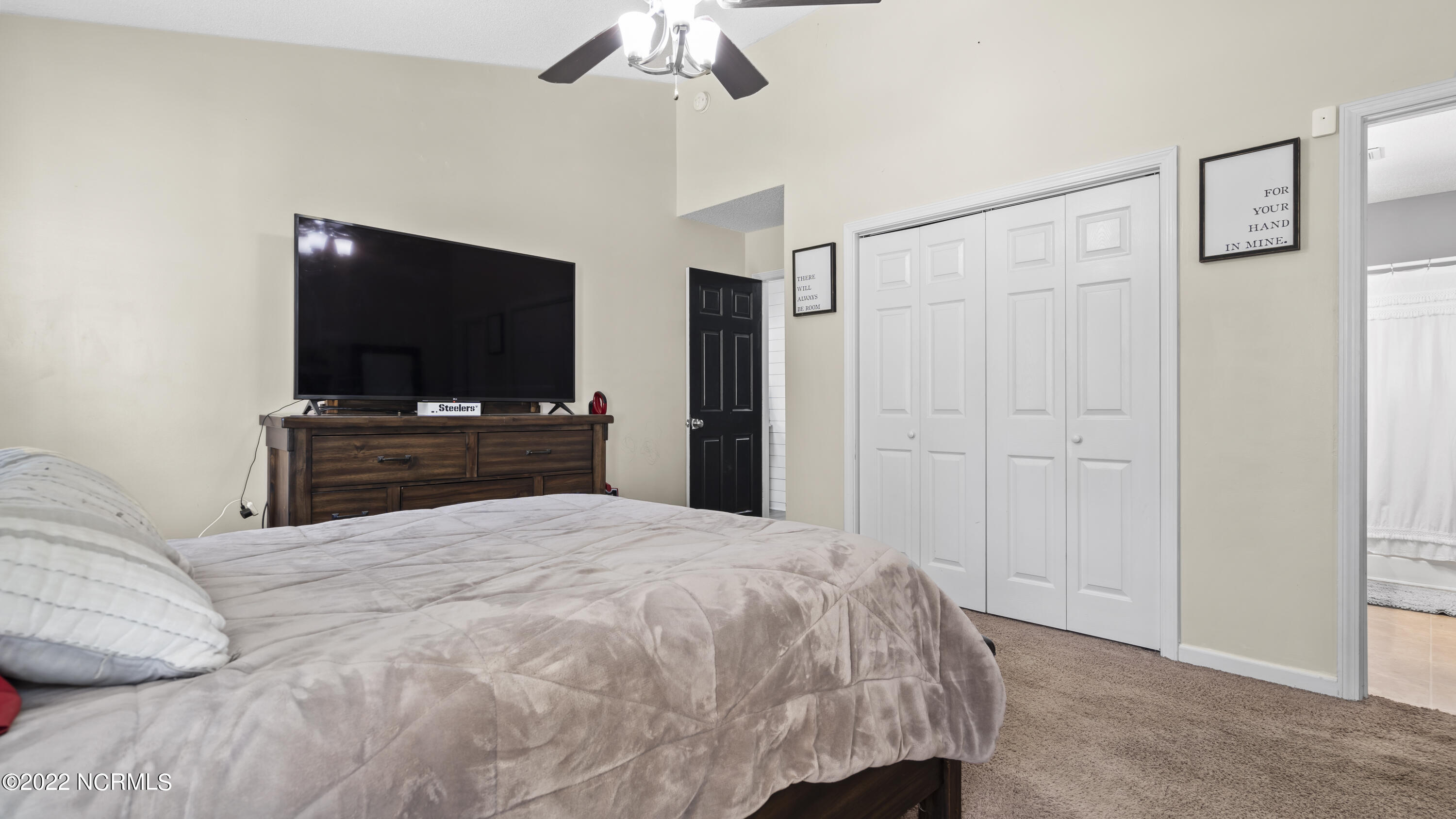 182 Raintree Circle Jacksonville, NC 28540 - Photo 11 of 18 15 (2)