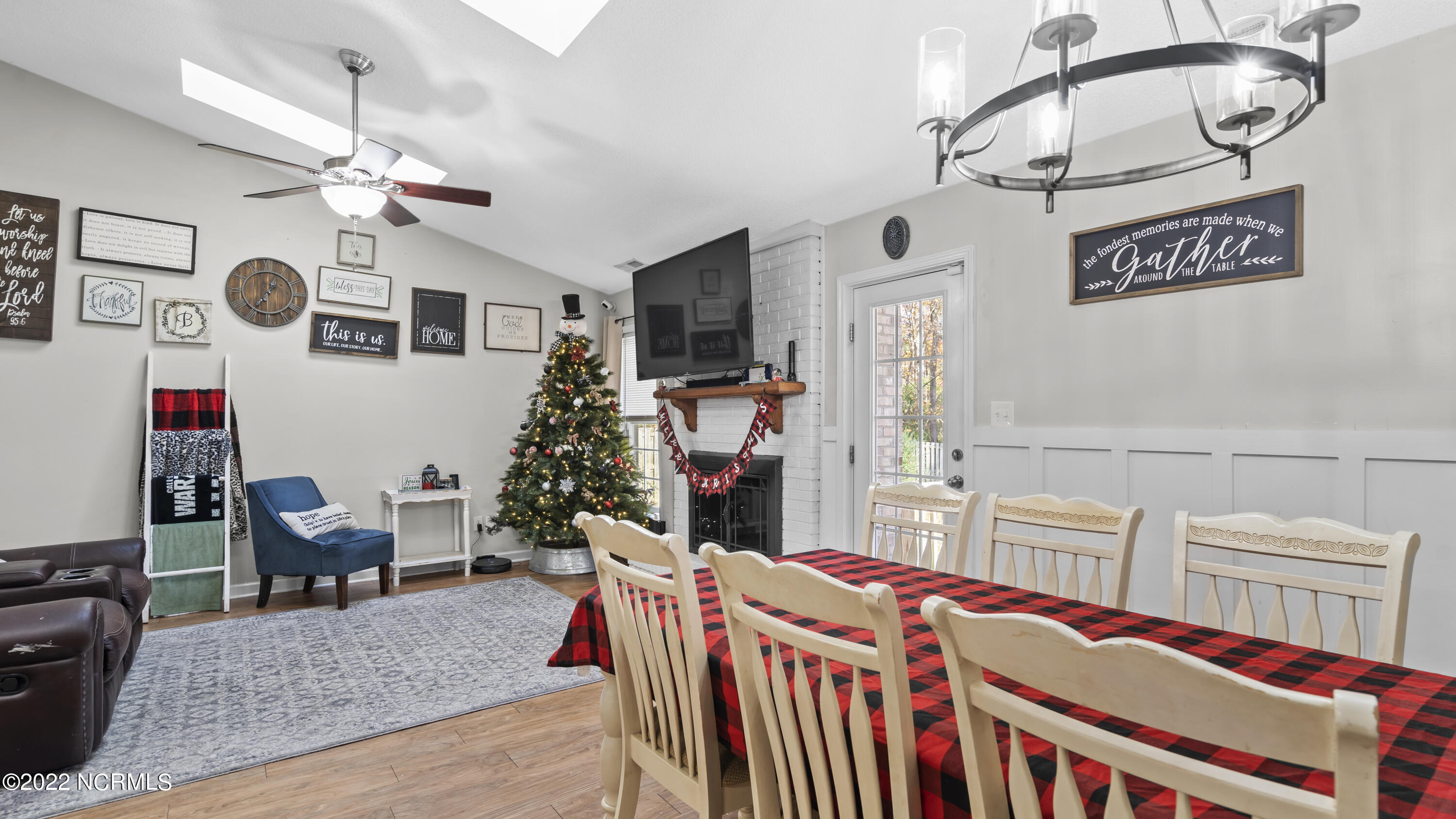 182 Raintree Circle Jacksonville, NC 28540 - Photo 8 of 18 12 (2)