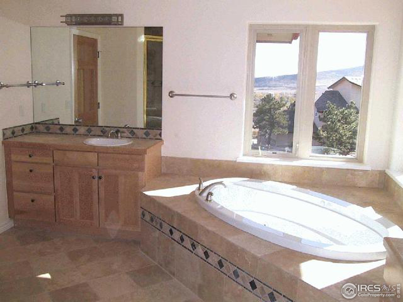 435 Vasquez Road Lyons, CO 80540 - Photo 4 of 5 Gallery Image 4