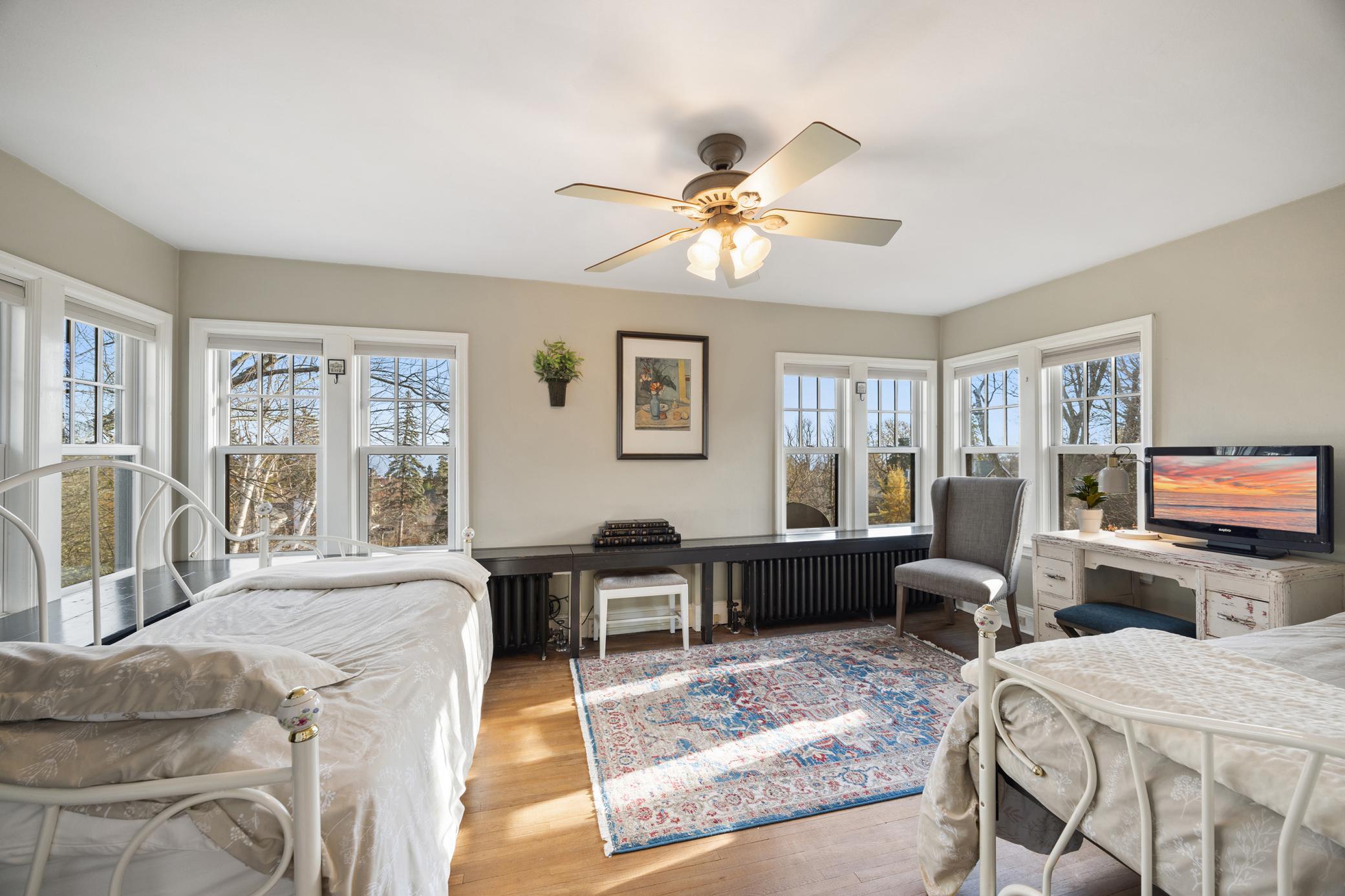 124 North Hawthorne Road Duluth, MN 55812 - Photo 27 of 73