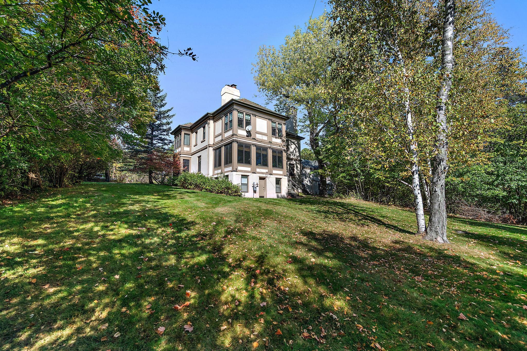 124 North Hawthorne Road Duluth, MN 55812 - Photo 62 of 73