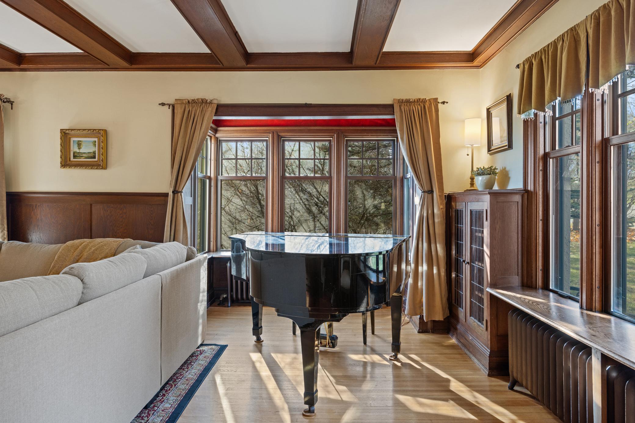 124 North Hawthorne Road Duluth, MN 55812 - Photo 10 of 73