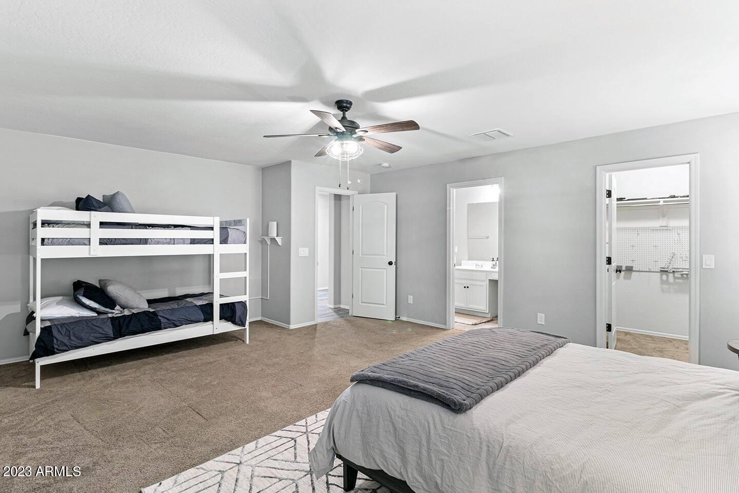 3915 East Liberty Lane Gilbert, AZ 85296 - Photo 18 of 29 image