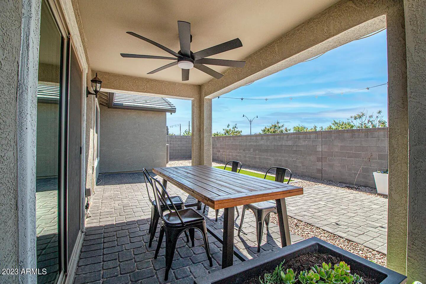 3915 East Liberty Lane Gilbert, AZ 85296 - Photo 24 of 29 image