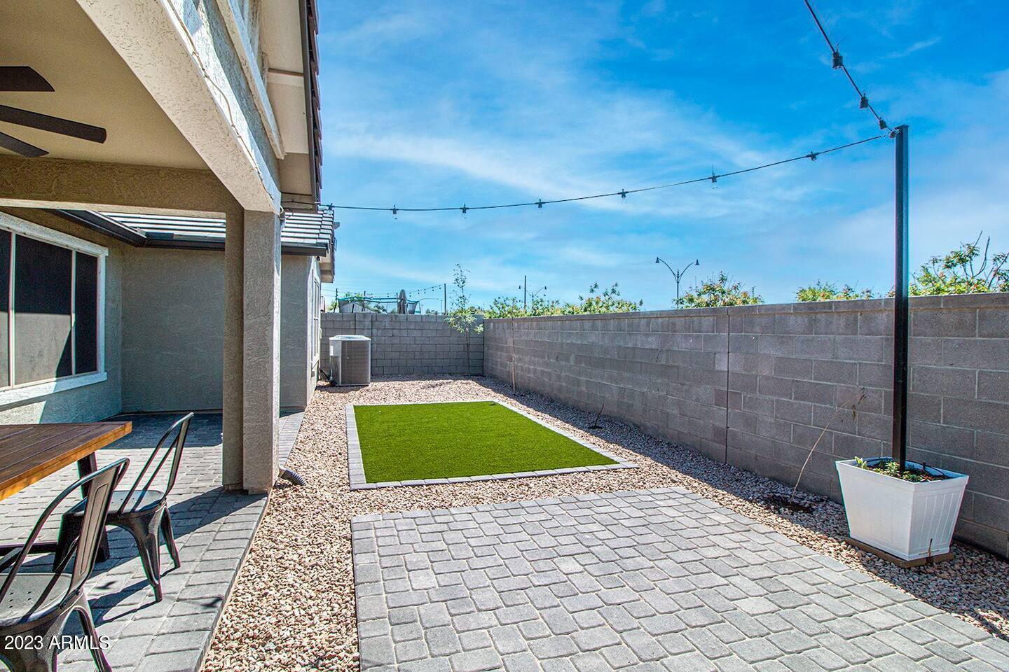3915 East Liberty Lane Gilbert, AZ 85296 - Photo 28 of 29 image