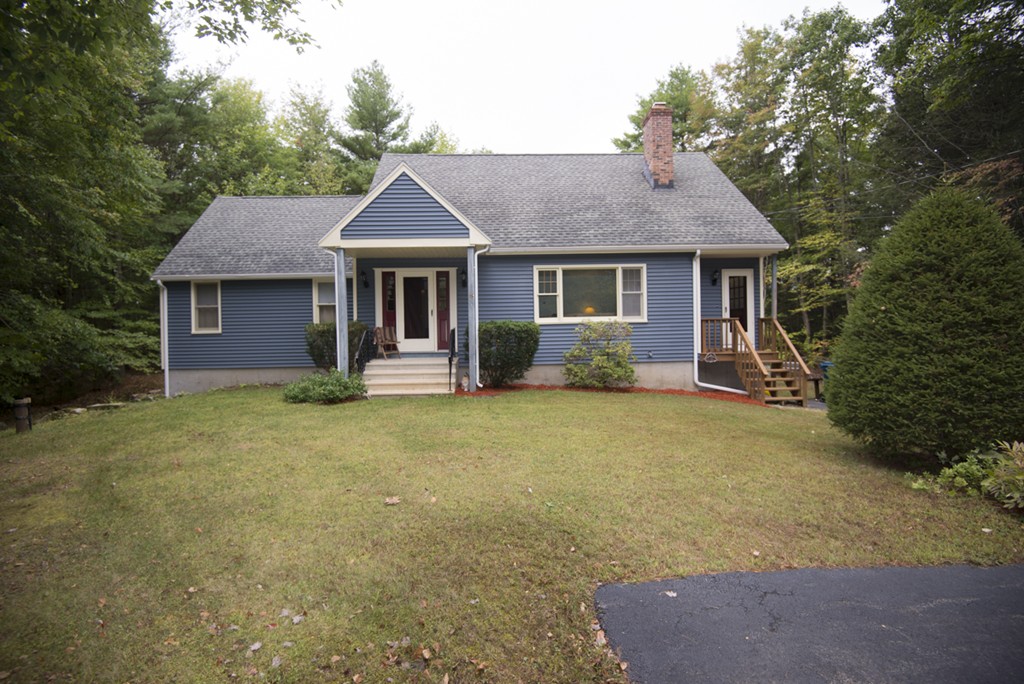 28 Haggerty Road Charlton, MA 01507 - Photo 2 of 28