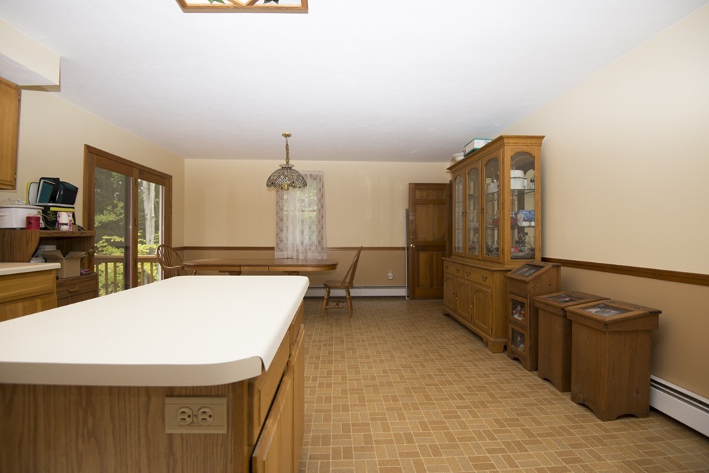 28 Haggerty Road Charlton, MA 01507 - Photo 6 of 28