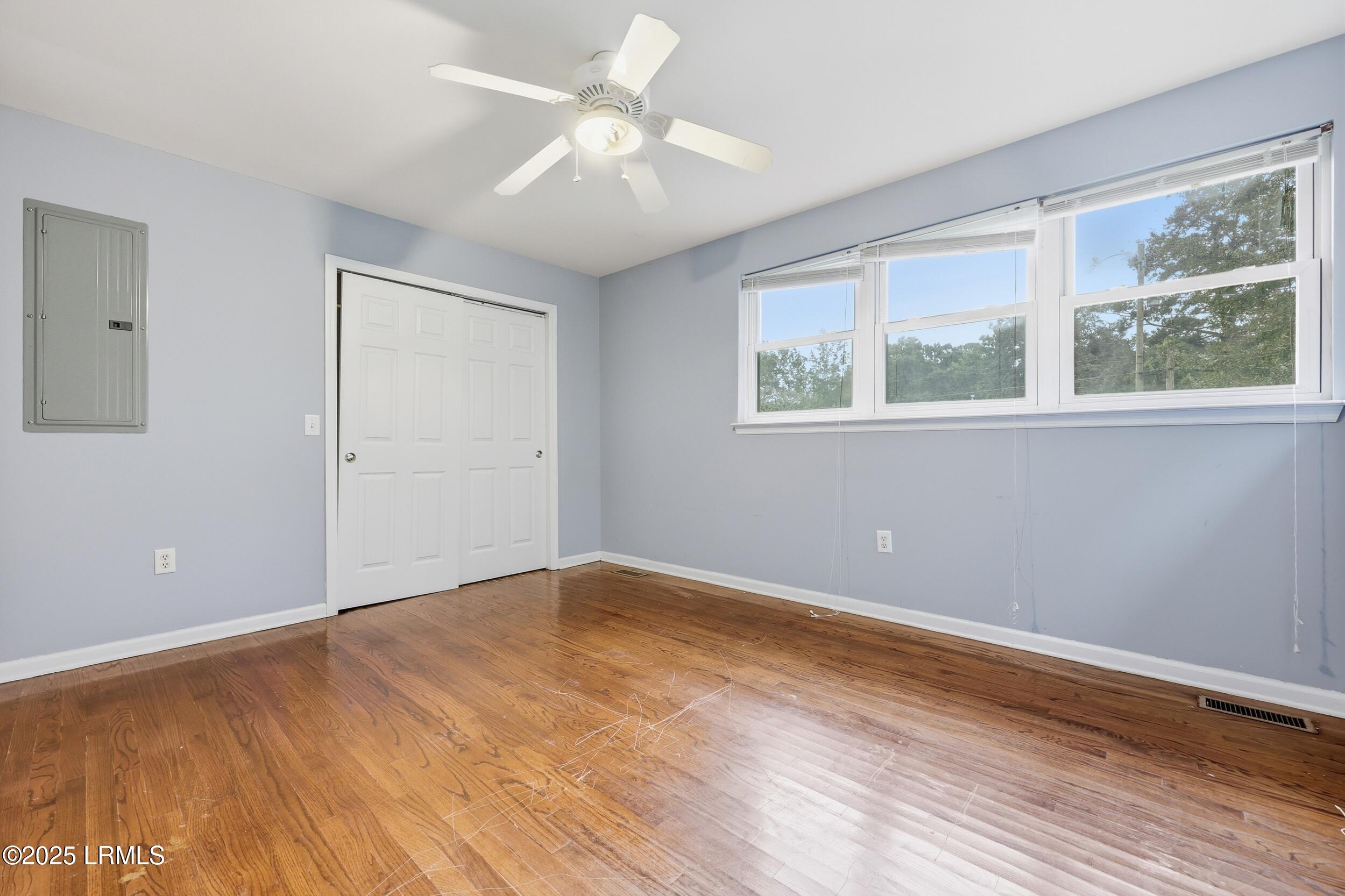 2405 State Rd S-7-277 Beaufort, SC 29902 - Photo 23 of 45 33_ecp_021