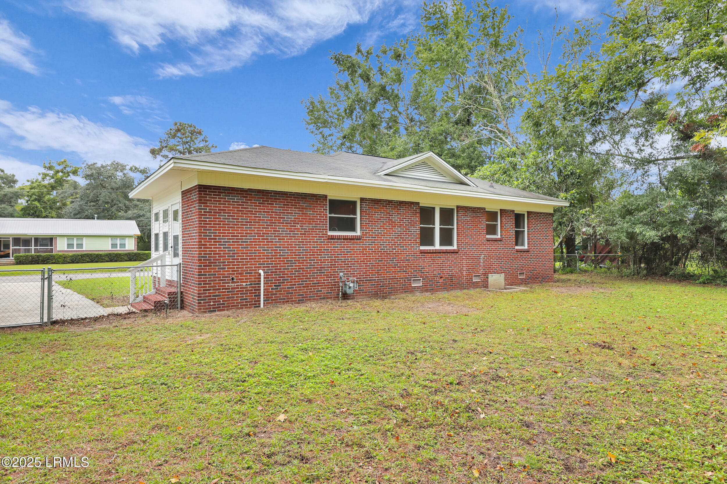 2405 State Rd S-7-277 Beaufort, SC 29902 - Photo 34 of 45 42_ru4a0754