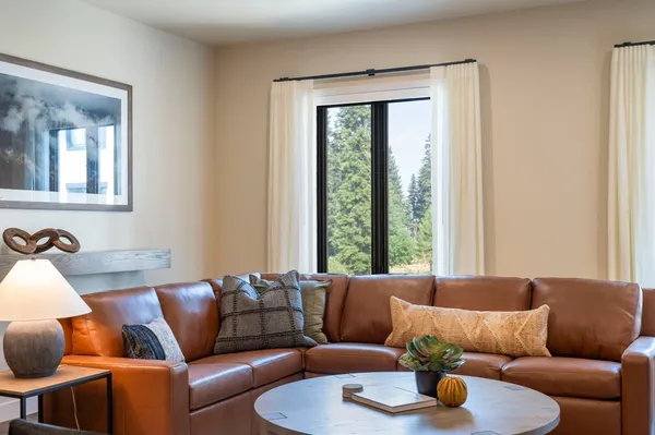 $849,000 | 700 Village Drive, Unit 302, Donnelly, ID 83615