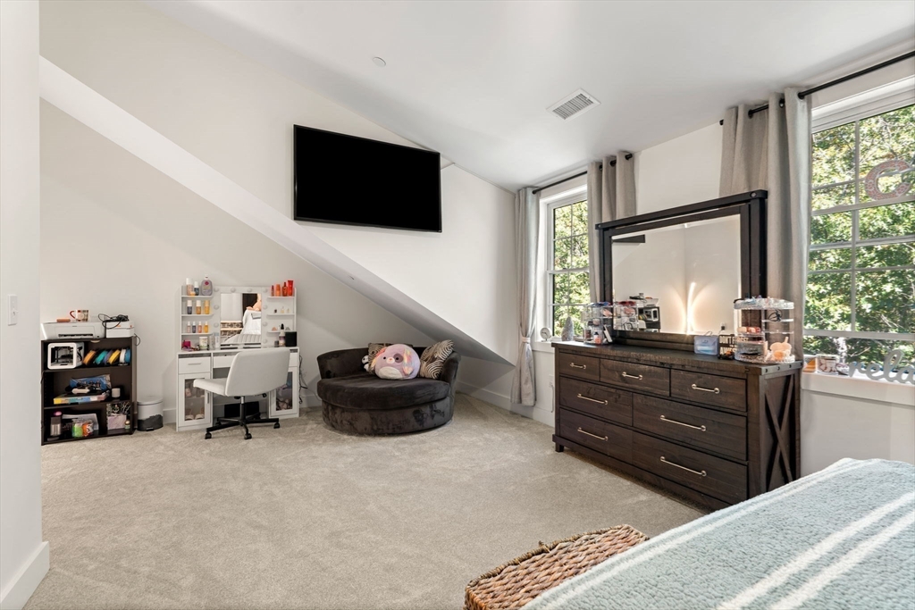 300 Albion Road, Unit 306 Bedford, MA 01730 - Photo 27 of 41 Gallery Image 27