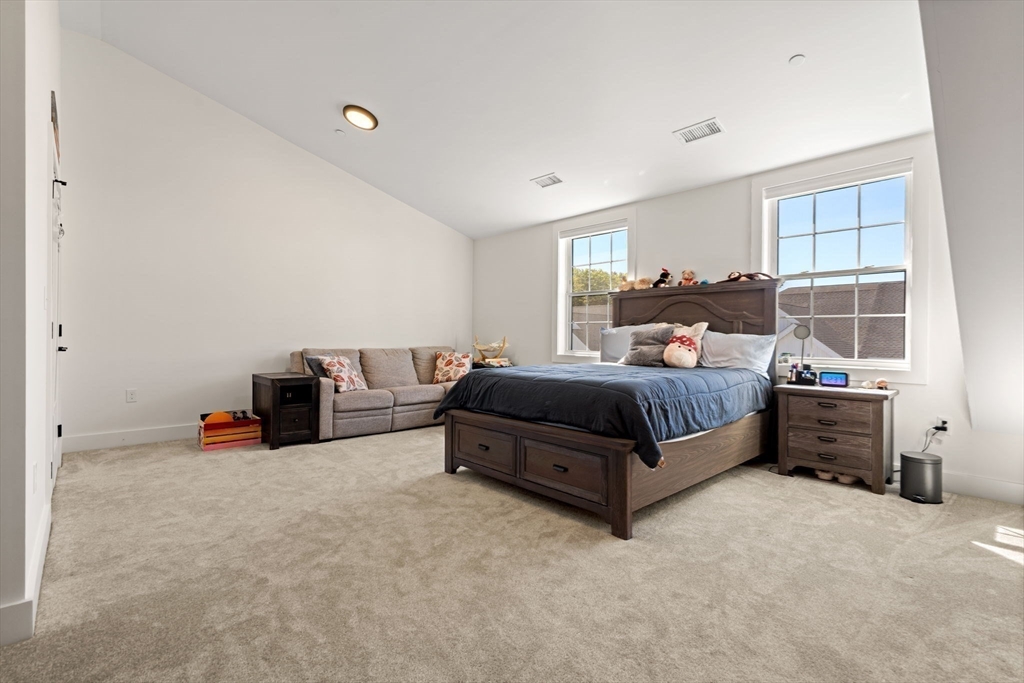 300 Albion Road, Unit 306 Bedford, MA 01730 - Photo 28 of 41 Gallery Image 28
