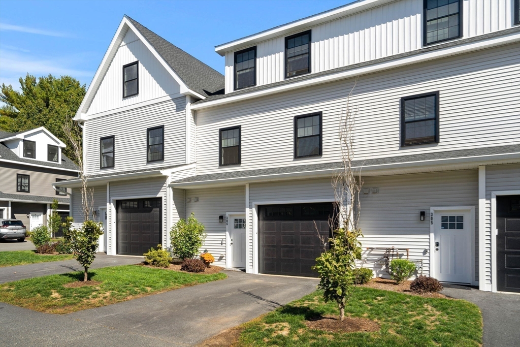 300 Albion Road, Unit 306 Bedford, MA 01730 - Photo 35 of 41 Gallery Image 35