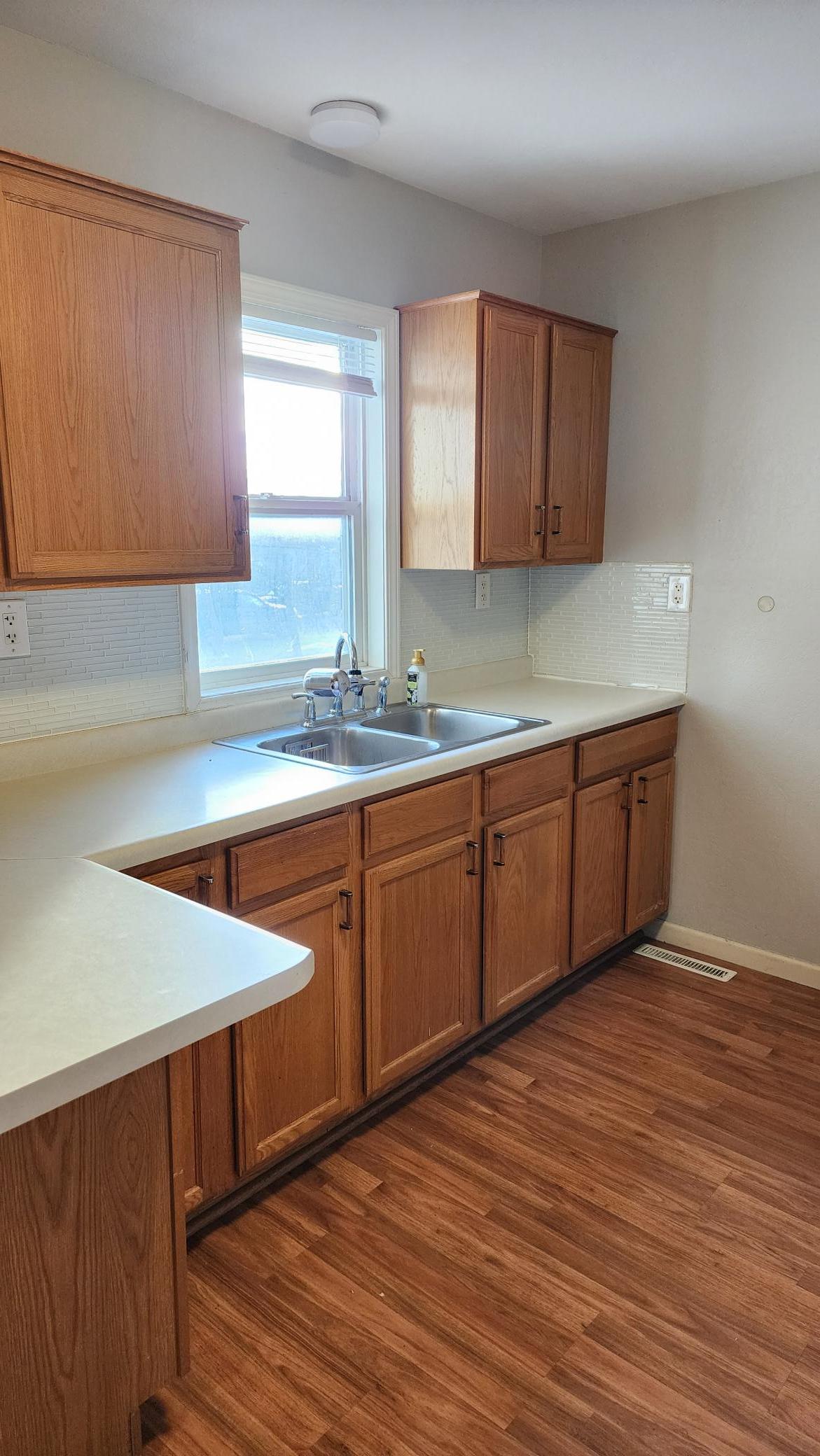 831 7th Street Northwest Rochester, MN 55901 - Photo 8 of 22