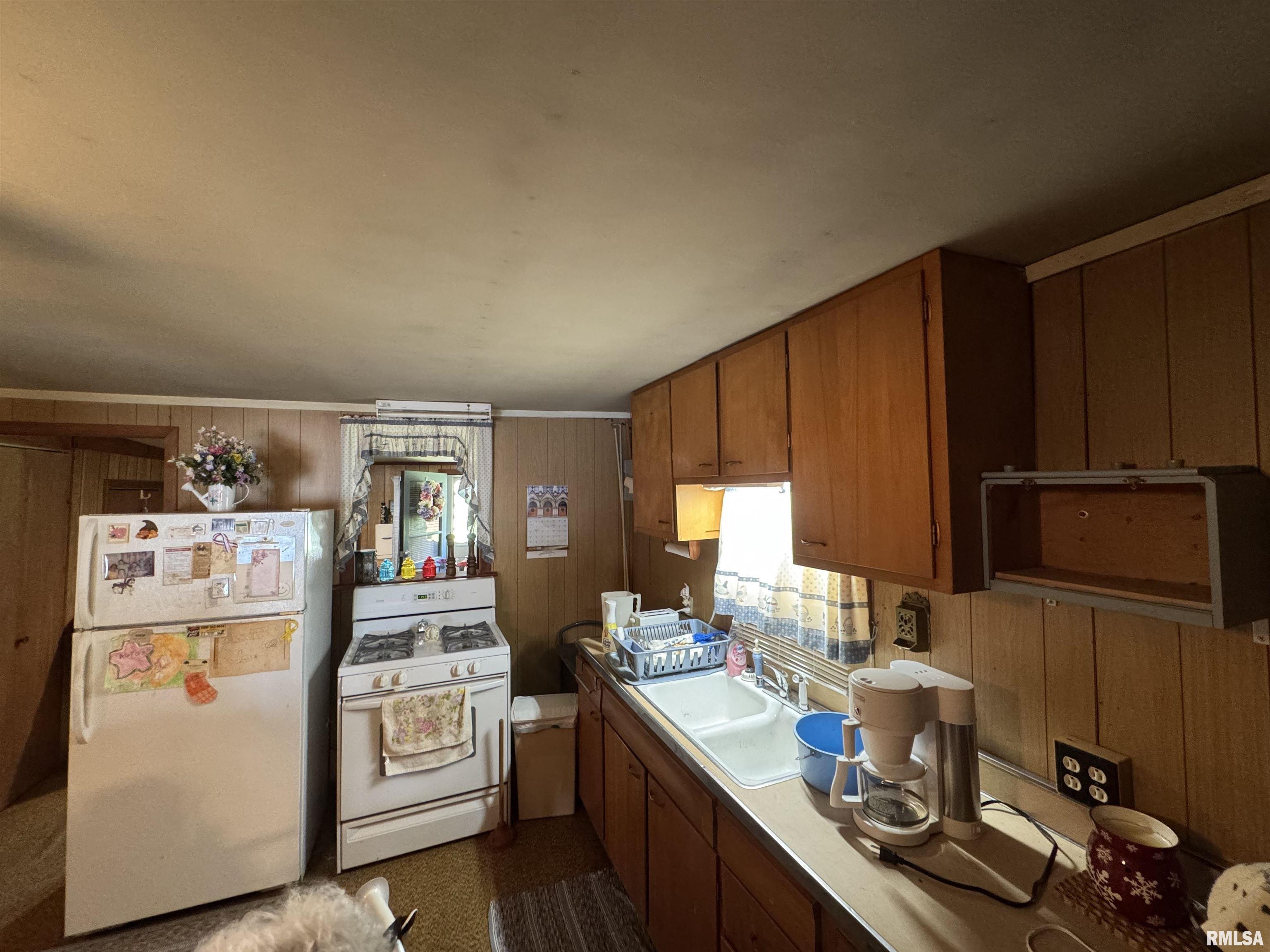 7550 Mathews Bay Road Bath, IL 62617 - Photo 19 of 22