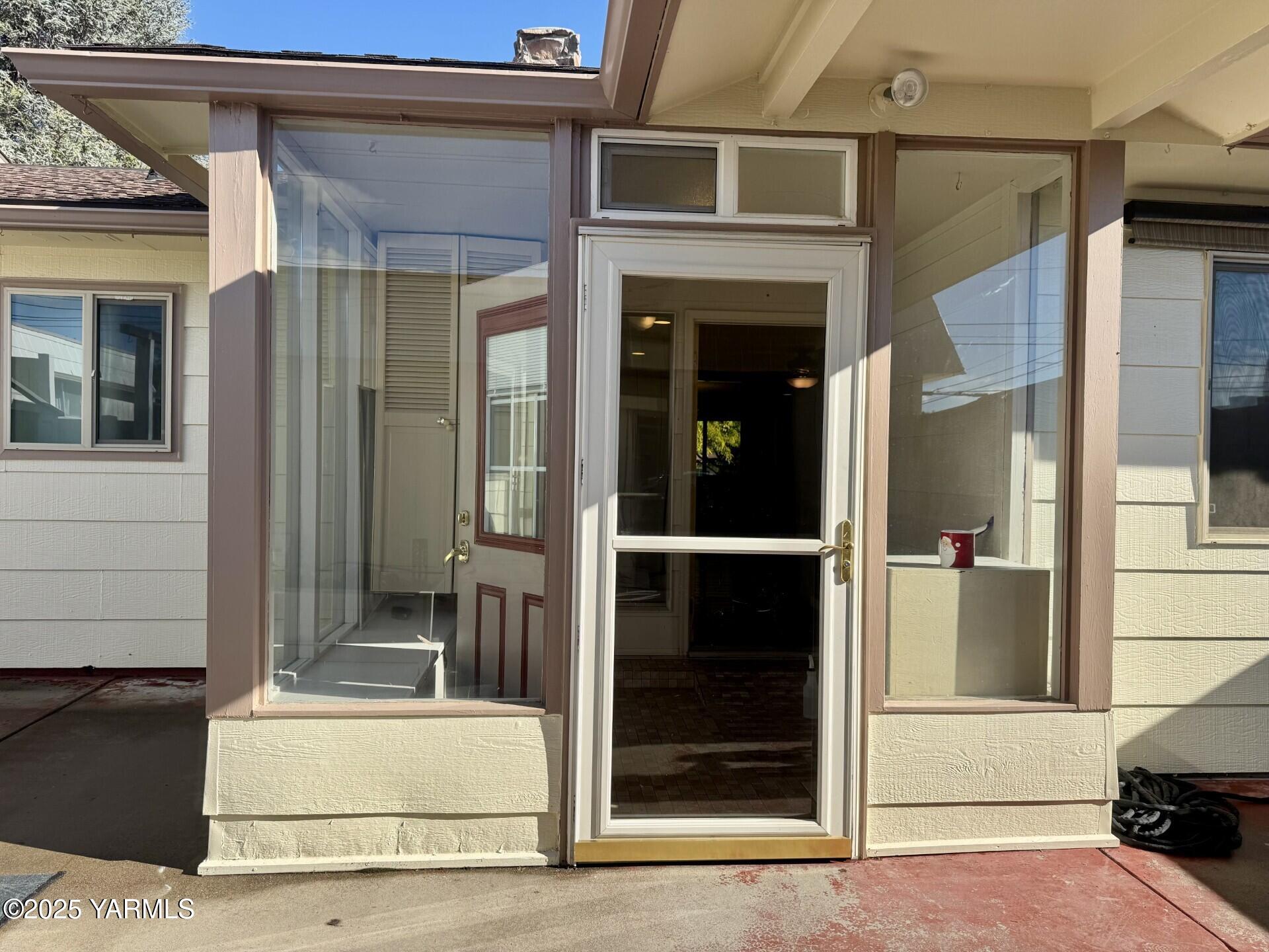 215 North 56th Avenue, Unit 5 Yakima, WA 98908 - Photo 27 of 31