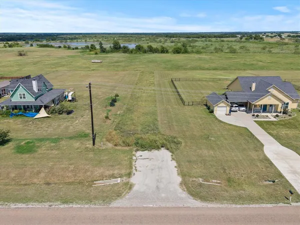 $2,500,000 | 3486 FM 3486, Terrell, TX 75160