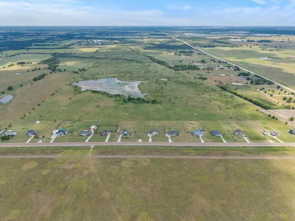 $2,500,000 | 3486 FM 3486, Terrell, TX 75160