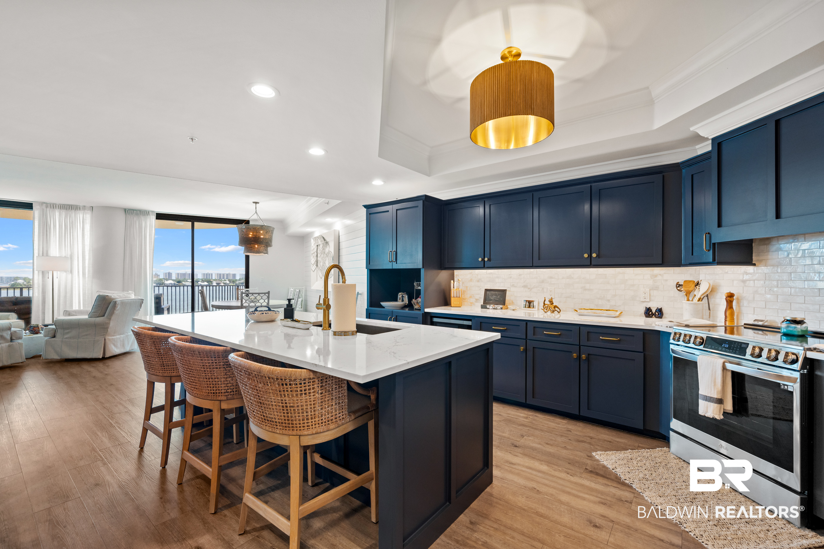 27580 Canal Road, Unit 1502 Orange Beach, AL 36561 - Photo 17 of 56 Kitchen