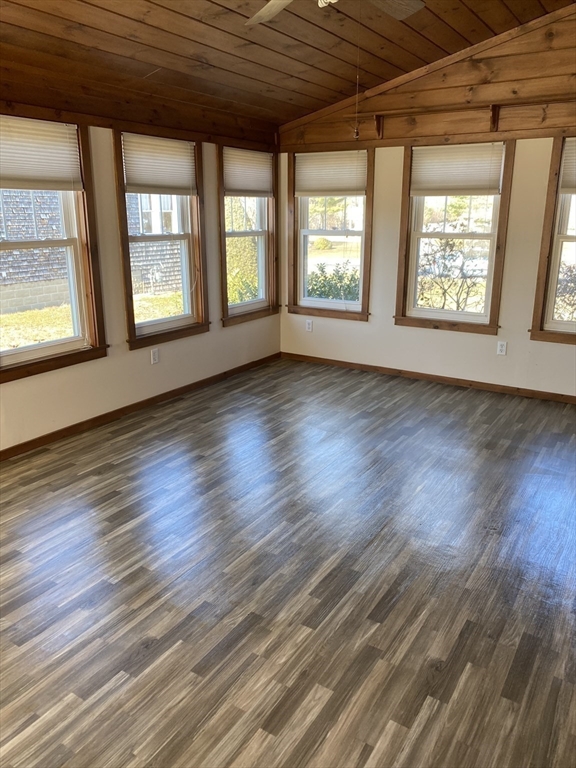 585 County Street Taunton, MA 02780 - Photo 6 of 41