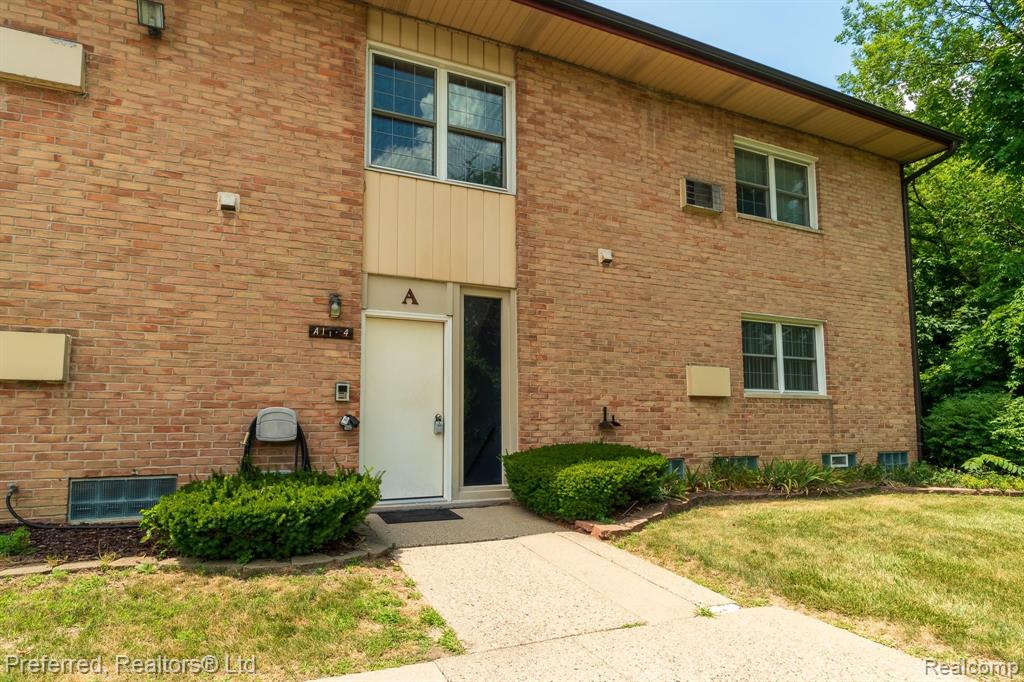 1199 South Sheldon Road, Unit 4 Plymouth, MI 48170 - Photo 1 of 1 Gallery Image 1