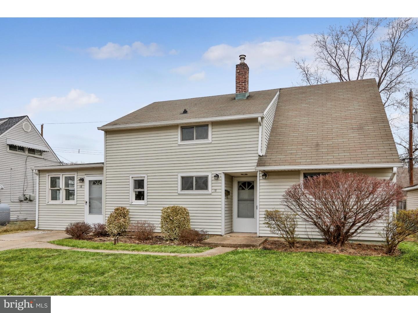 18 Gingerbush Road Levittown, PA 19057 - Photo 2 of 24 Gallery Image 2