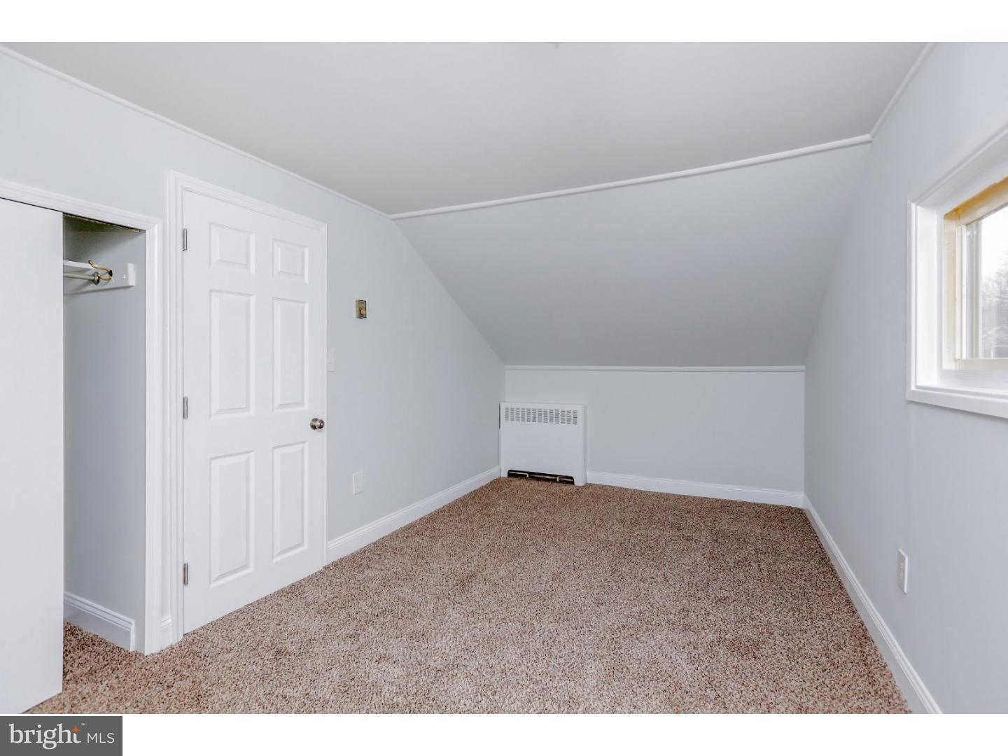 18 Gingerbush Road Levittown, PA 19057 - Photo 21 of 24 Gallery Image 21