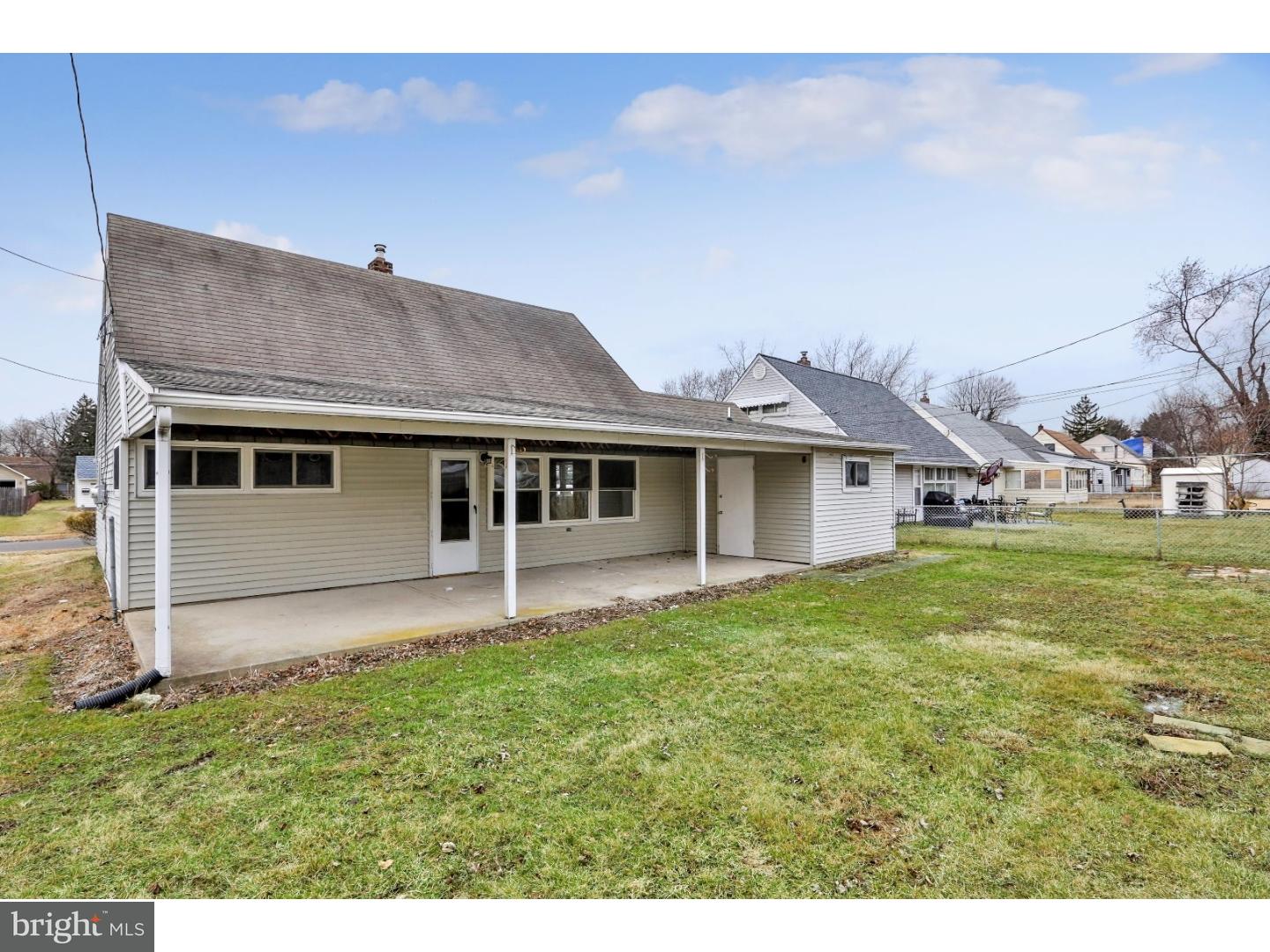 18 Gingerbush Road Levittown, PA 19057 - Photo 23 of 24 Gallery Image 23