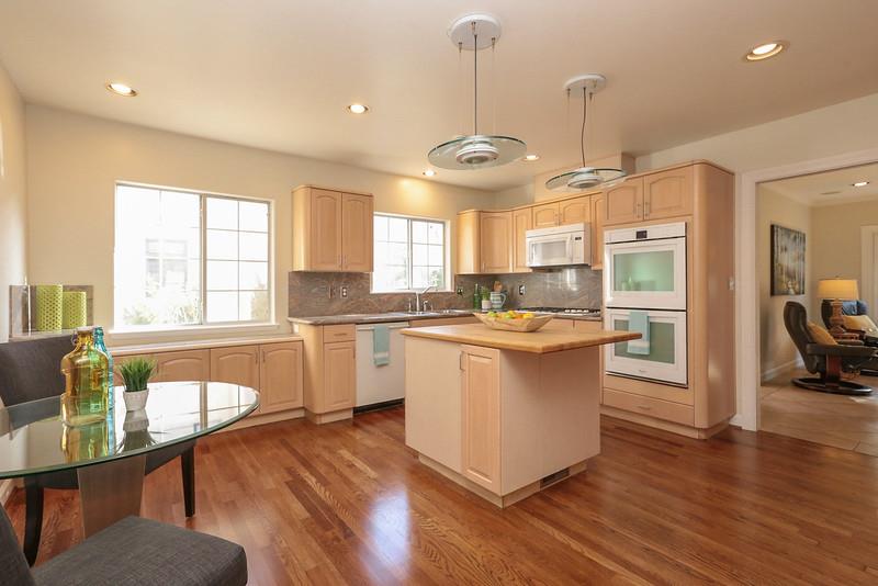 1059 Camino Ramon San Jose, CA 95125 - Photo 10 of 41