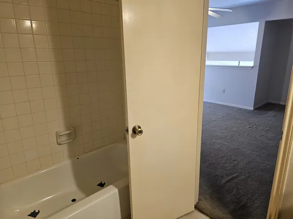 $1,399 | 1983 Countryside Village Boulevard, Unit A, Humble, TX 77338