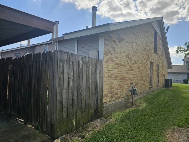 $1,399 | 1983 Countryside Village Boulevard, Unit A, Humble, TX 77338