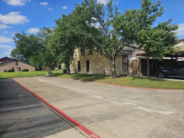 $1,399 | 1983 Countryside Village Boulevard, Unit A, Humble, TX 77338