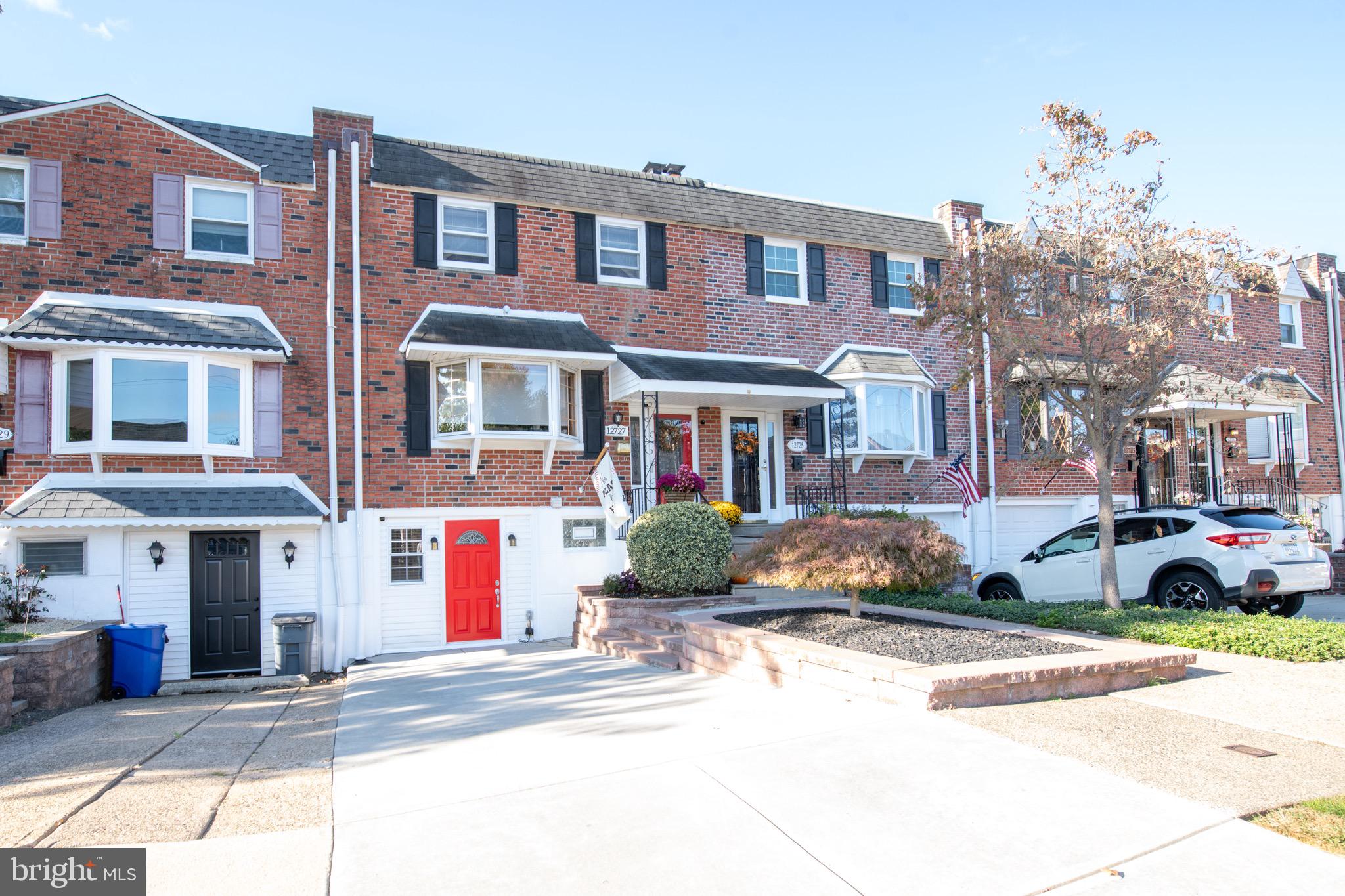 12727 Cabell Road Philadelphia, PA 19154 - Photo 3 of 52