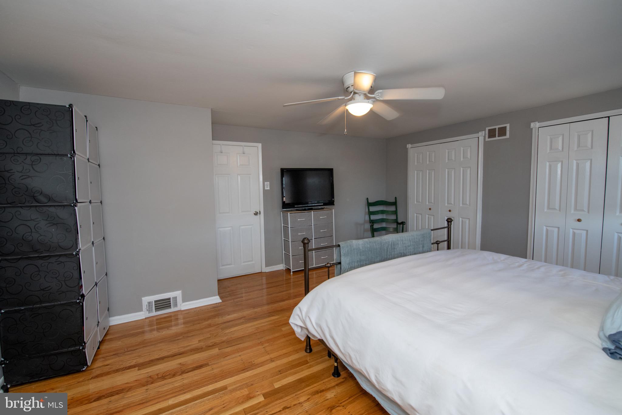 12727 Cabell Road Philadelphia, PA 19154 - Photo 37 of 52