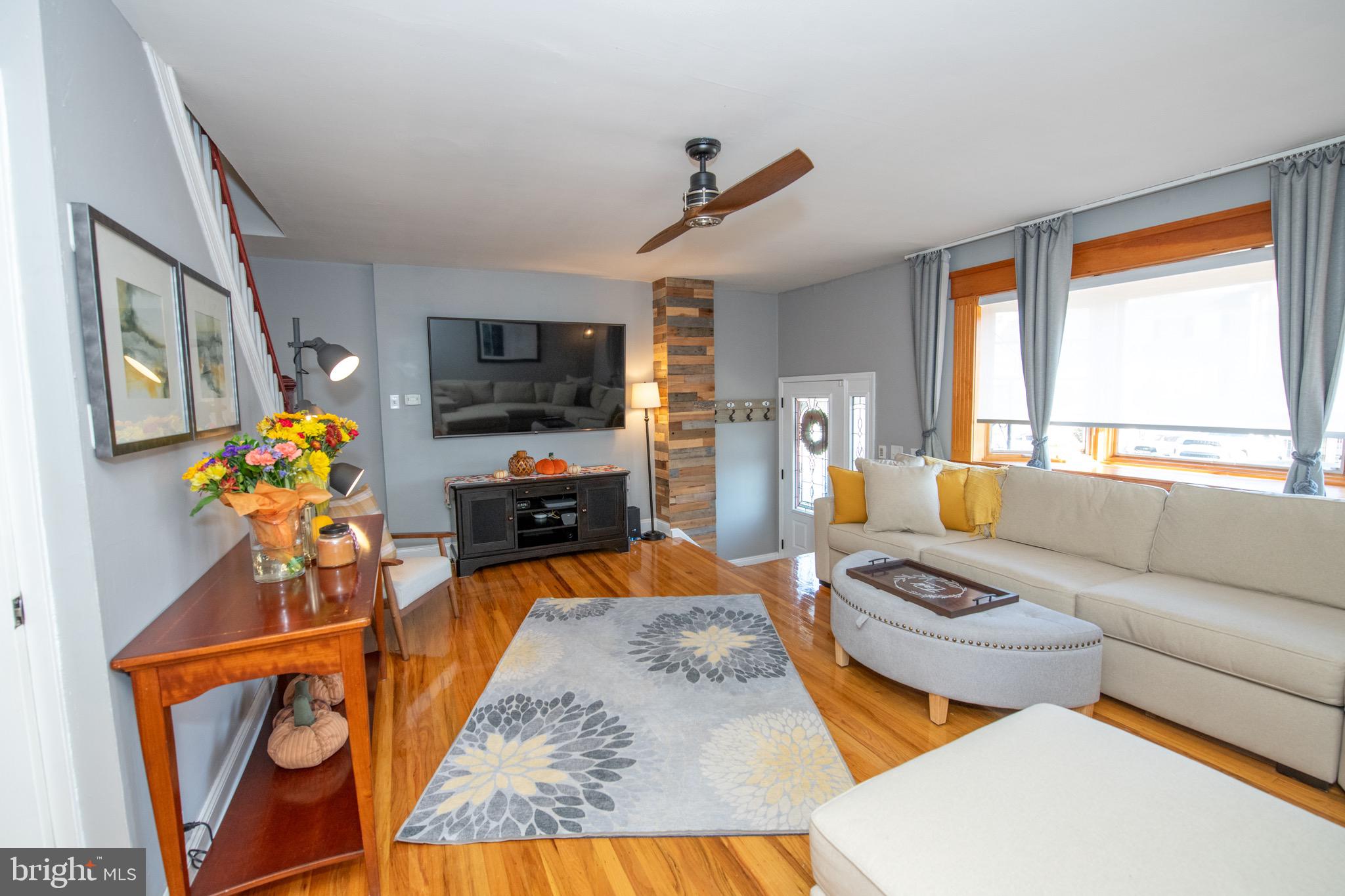 12727 Cabell Road Philadelphia, PA 19154 - Photo 4 of 52