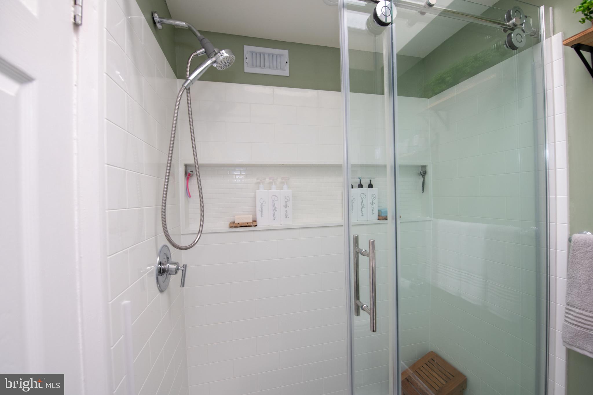 12727 Cabell Road Philadelphia, PA 19154 - Photo 43 of 52