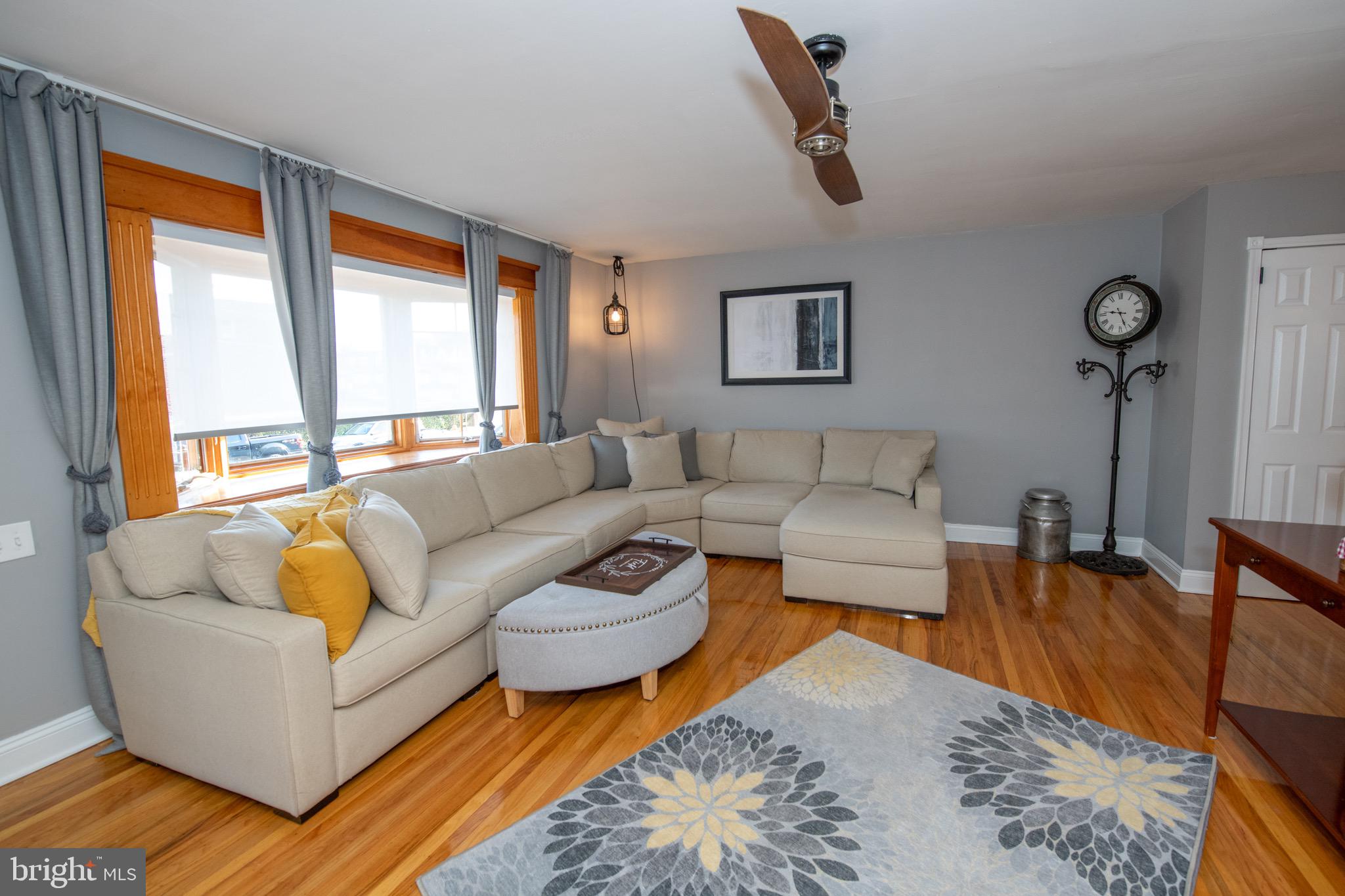12727 Cabell Road Philadelphia, PA 19154 - Photo 6 of 52