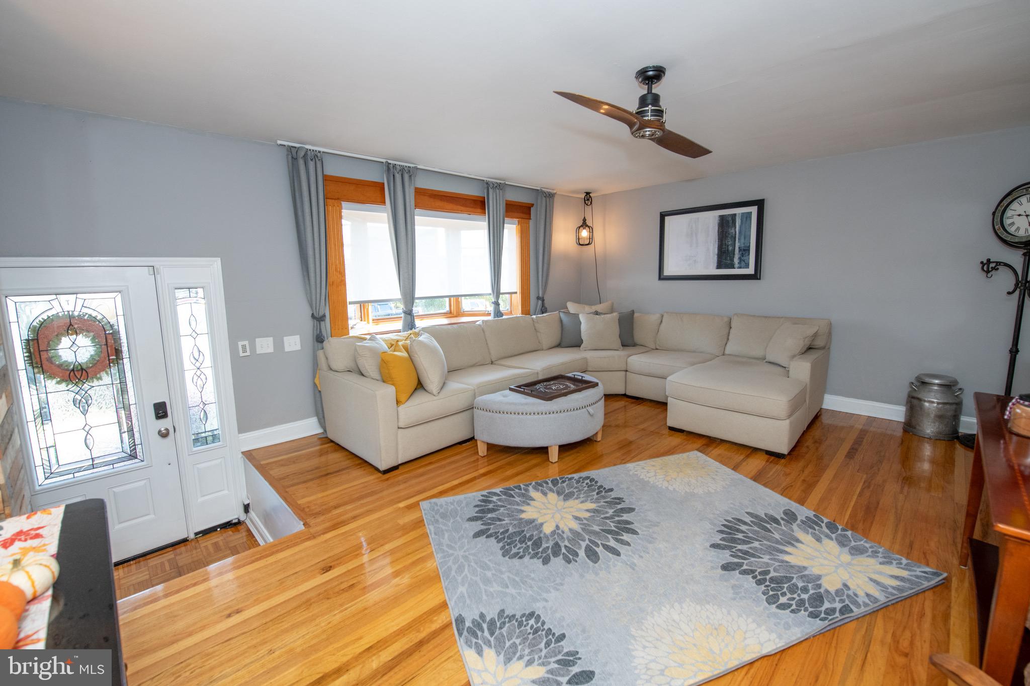 12727 Cabell Road Philadelphia, PA 19154 - Photo 7 of 52