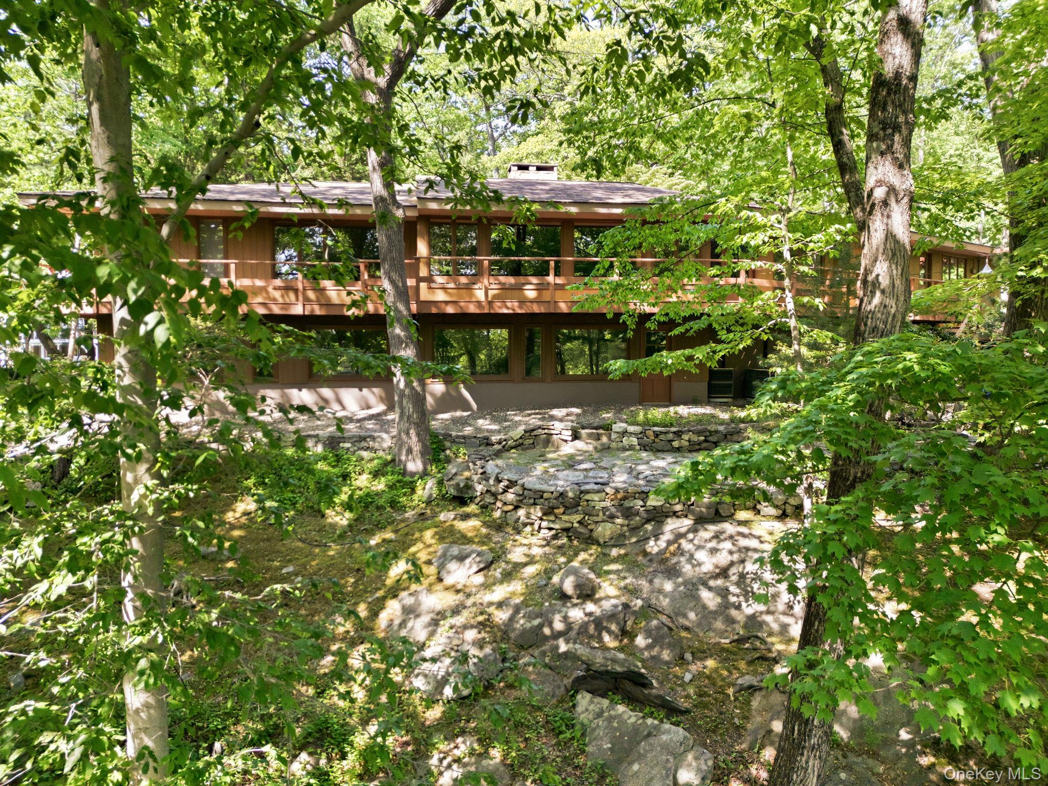 12 Tallwoods Road Armonk, NY 10504 - Photo 31 of 41