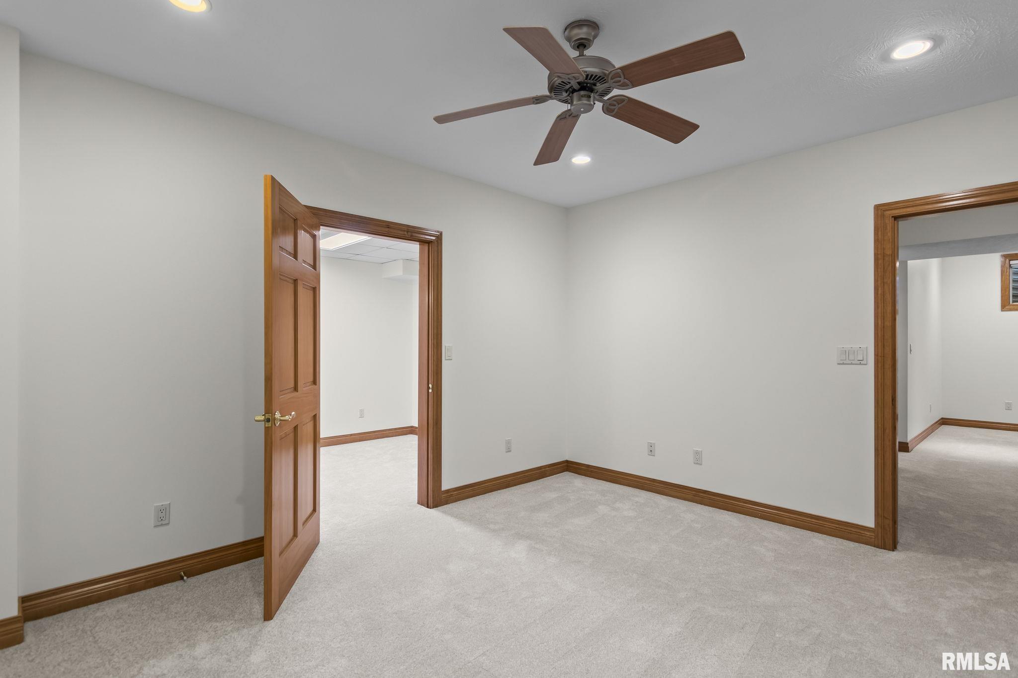 4809 Bears Paw Court Springfield, IL 62711 - Photo 56 of 70